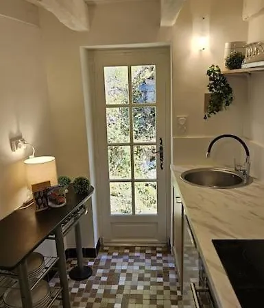 La Doucette Proche Des Cascades Salles-la-Source